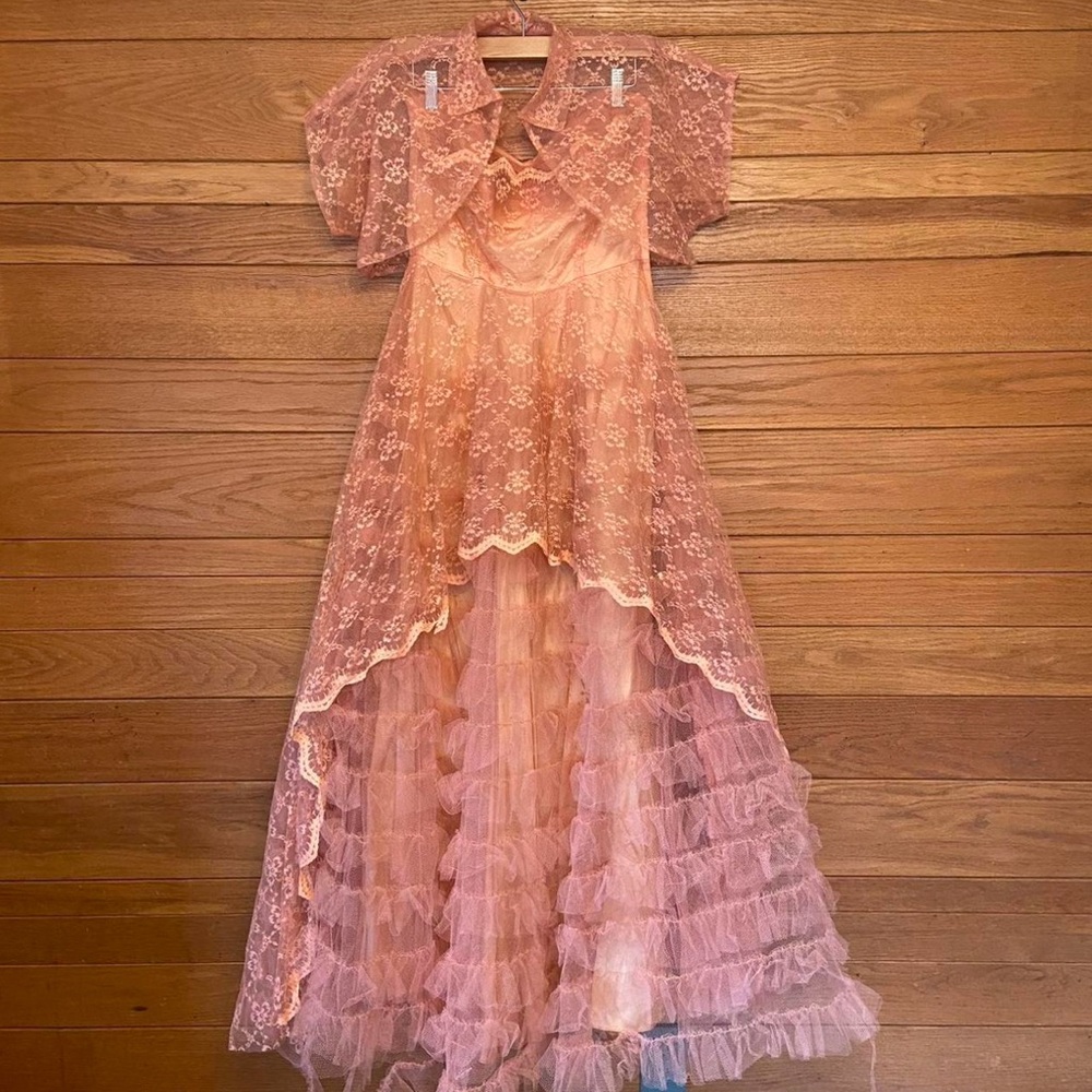 Vintage 1950s coral pink cupcake prom party dress gown with lace bolero.